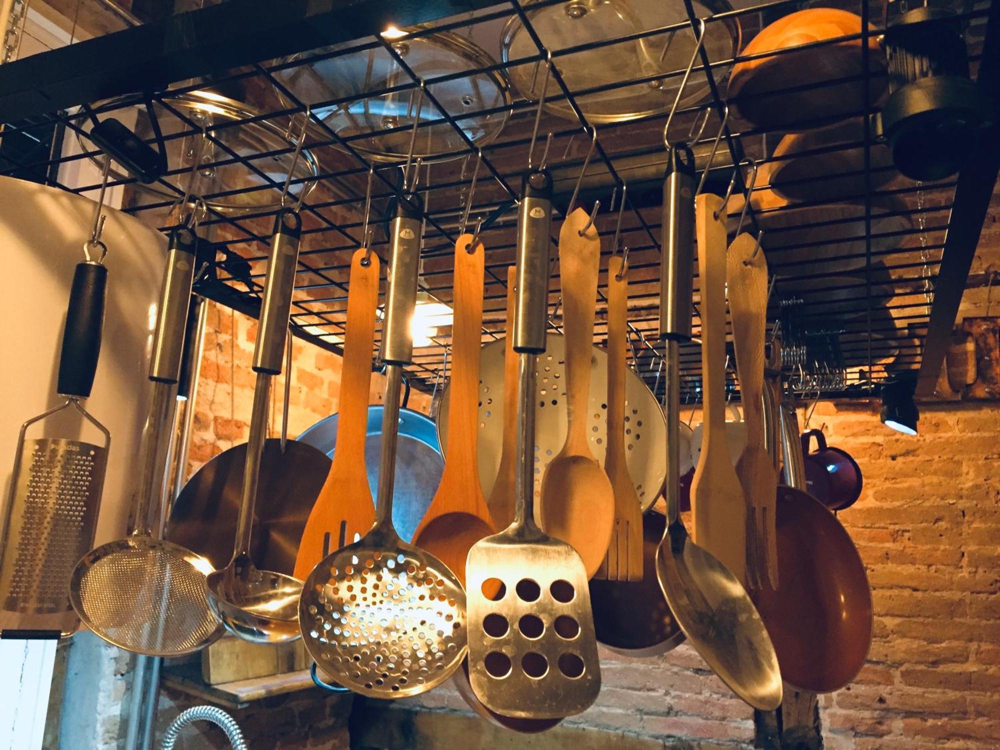 El Antiguo Taller De Guantes — Photos 1